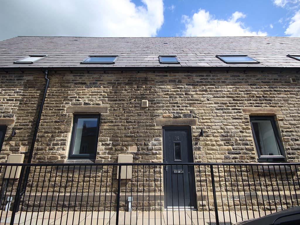 2 bedroom apartment To Let in Barnoldswick - IMG_7180.jpg
